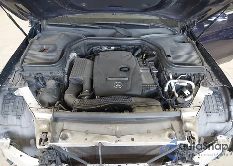 2018 Mercedes-Benz Glc 300 4Matic z USA, uszkodzony, nr VIN WDC0G4KB2JV050513